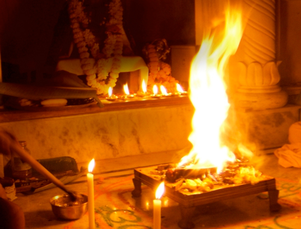 5_agni-hotra_2.jpg